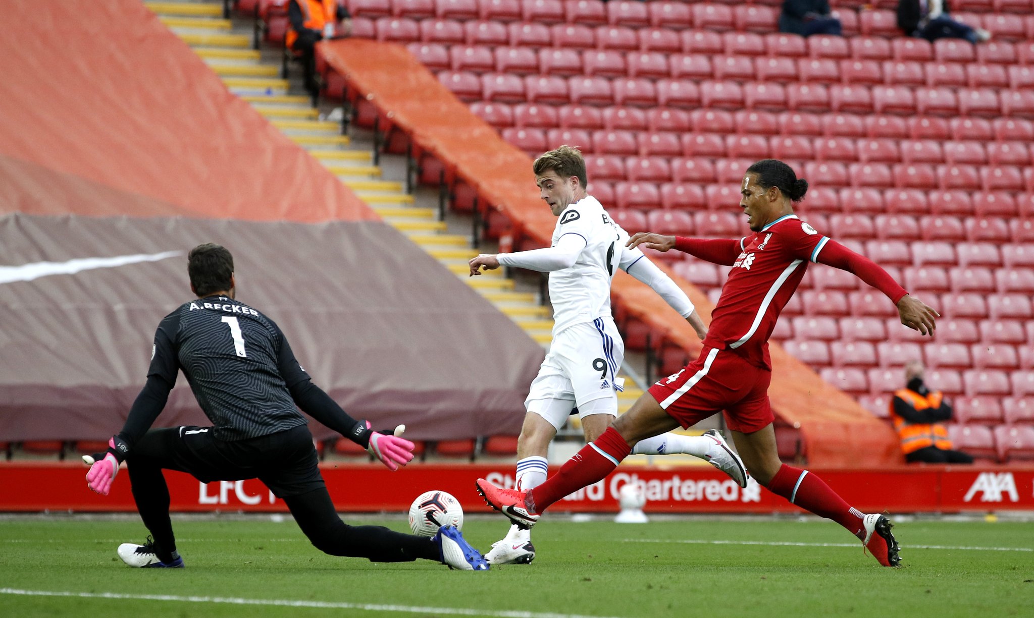 还极大地鼓 还极大地鼓
