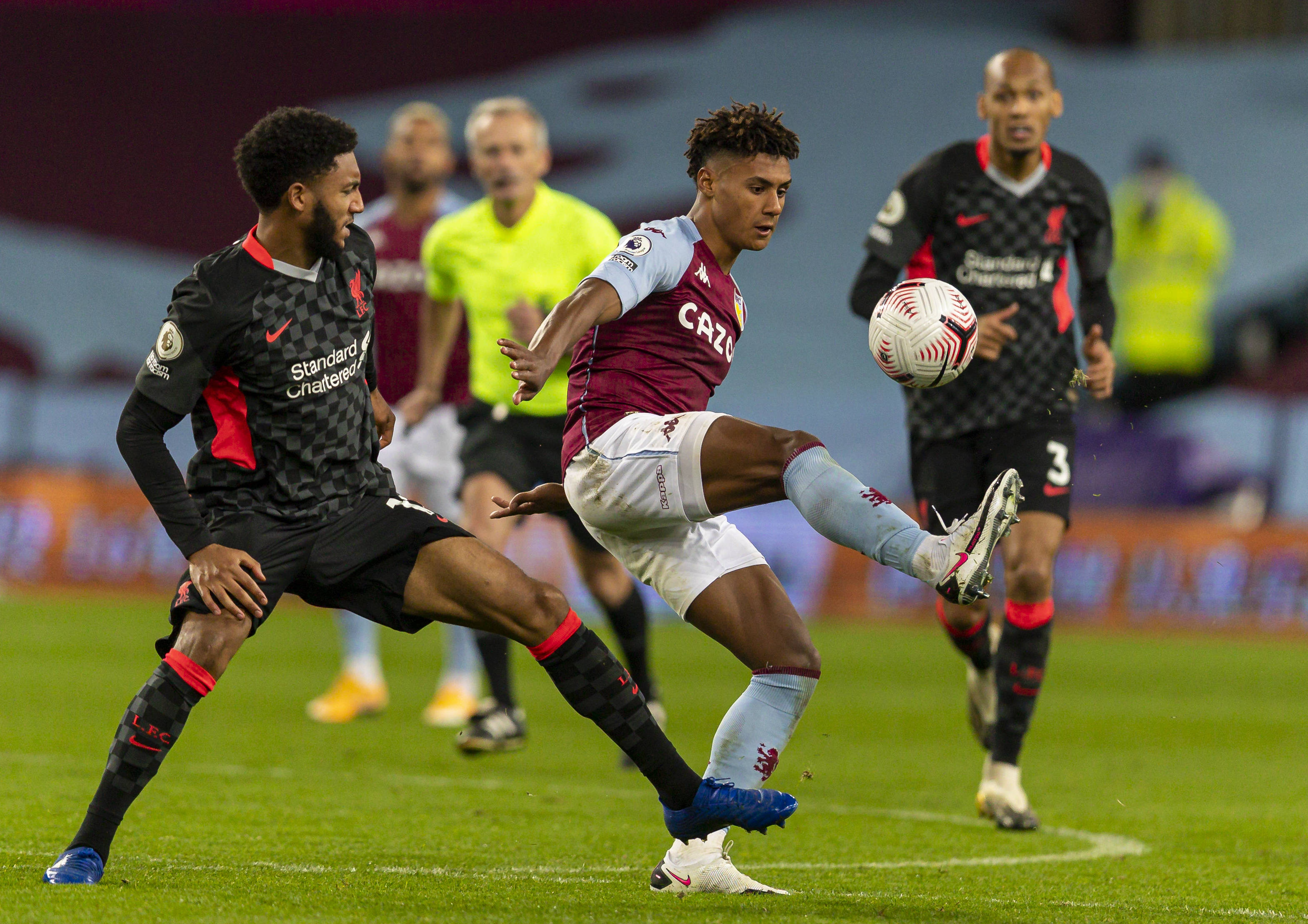 他是一位天 他是一位天