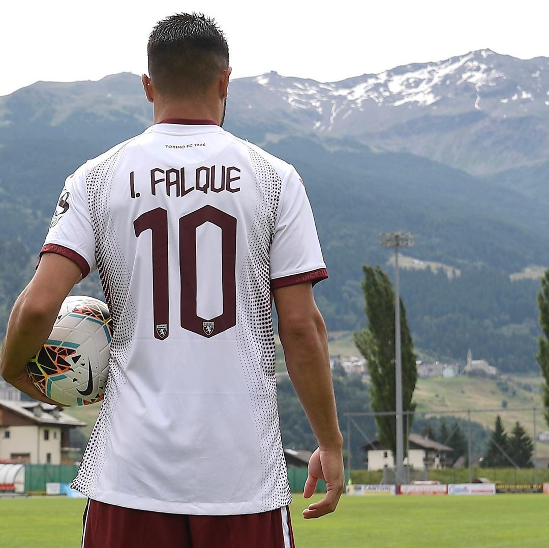 回旋镖打自 回旋镖打自